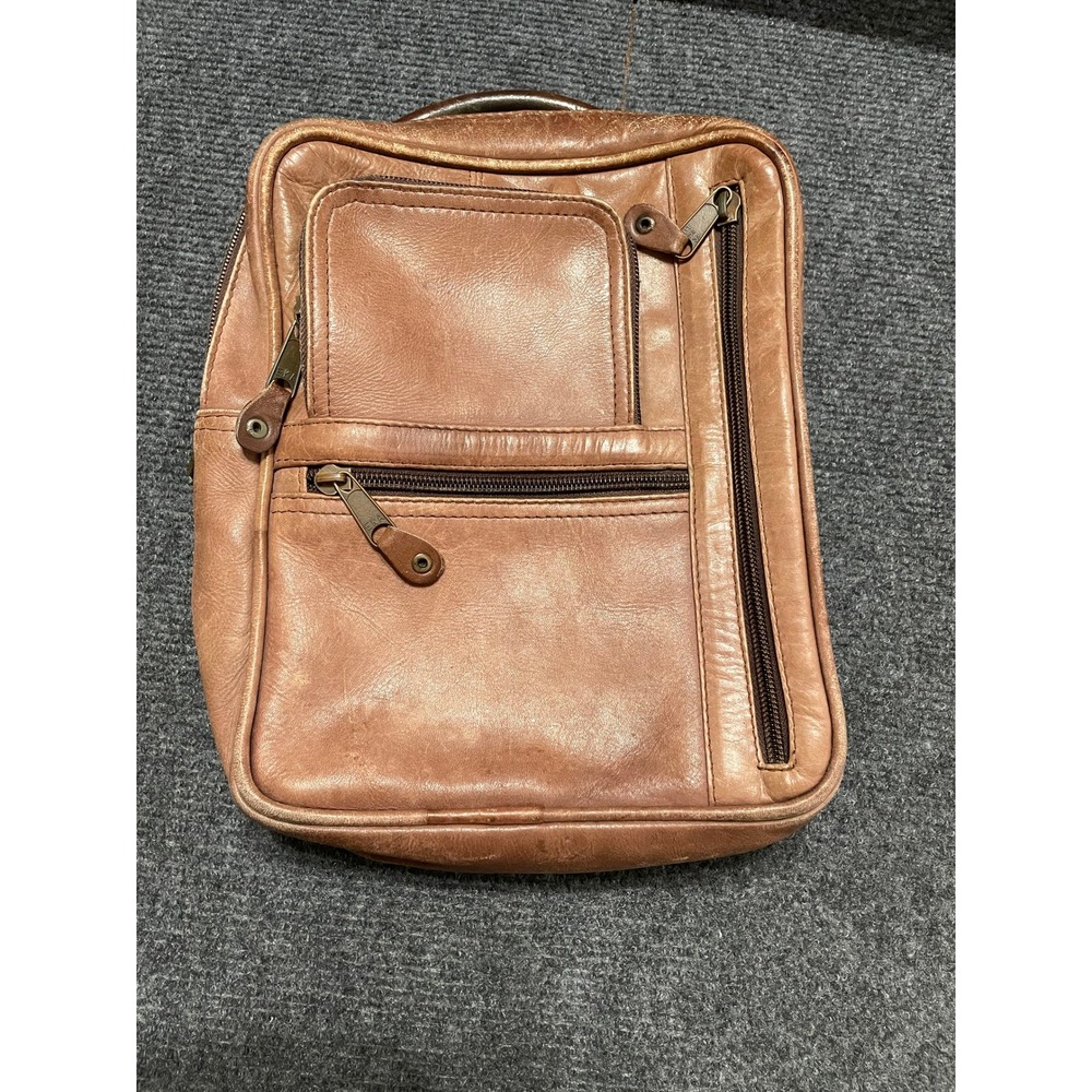 VTG. Brown Leather Messenger Bag Handcrafted in Colombia Multi-Pocket Crossbody